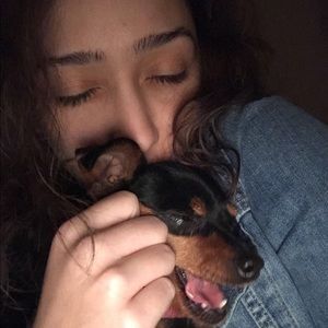 Meet your Posher, Caitlyn